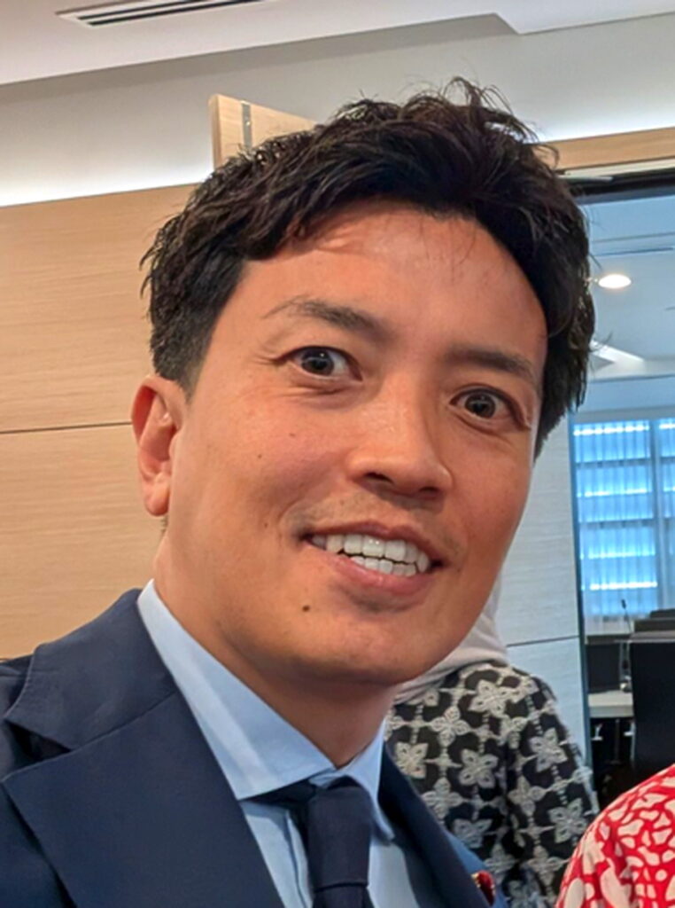 小林史明 X